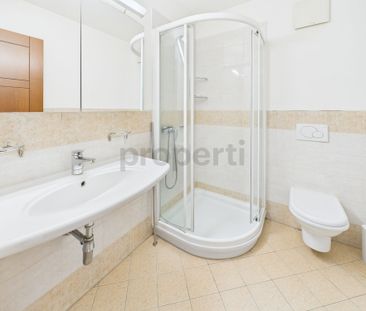 Luminoso appartamento da 4.5 locali con giardino a Morcote - Photo 2