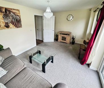 3 bedroom end of terrace house to rent - Photo 1