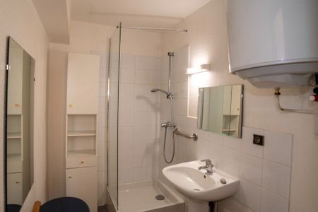 A LOUER T1 BIS MEUBLE NARBONNE - Photo 2