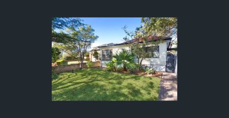 Single Level Home - Photo 5