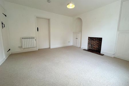 2 bedroom terraced house to rent - Photo 3