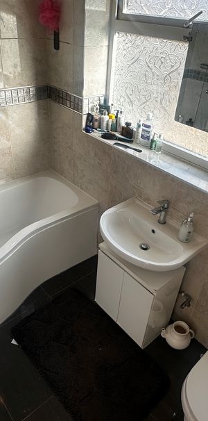 1 bedroom house to rent Benson Close, Luton, LU3 - Photo 1