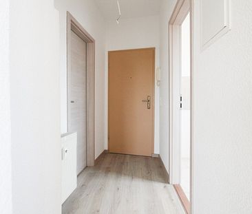 Modern und großzügig - 2-Raum-Wohnung direkt im Zentrum von Annaberg-Buchholz!! - Photo 6