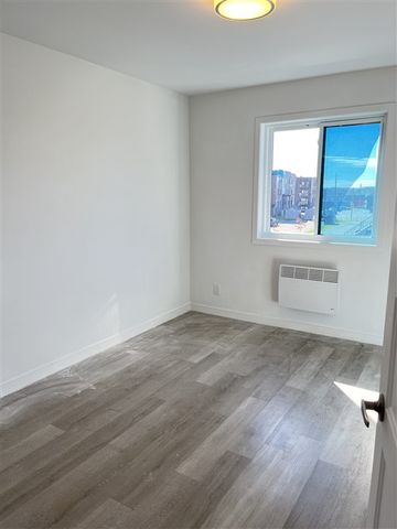 2318 rue des Prospecteurs, Carré Belvédère, Sherbrooke (vacant) - Photo 3