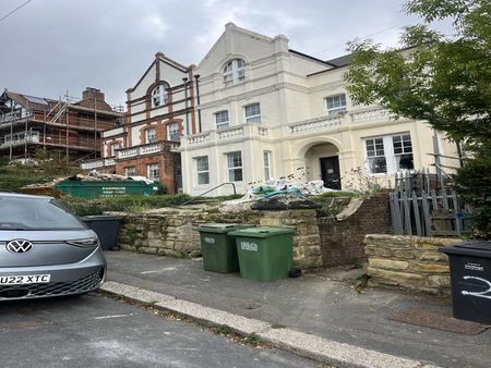 1 bedroom flat to rent - Photo 3