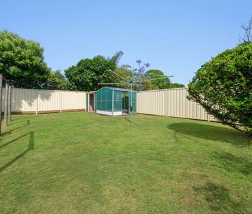 Renovated Great Size Family Home - Photo 4