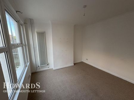 3 bedroom terraced house to rent - Photo 4