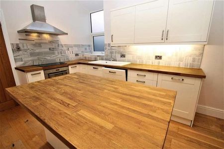 Ombersley Street West, Droitwich, WR9 - Photo 5