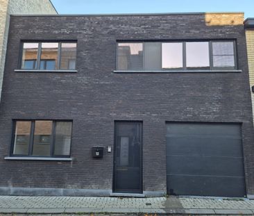 Nieuwbouwwoning (2021) met 3 slaapkamers, tuin en garage. - Foto 4