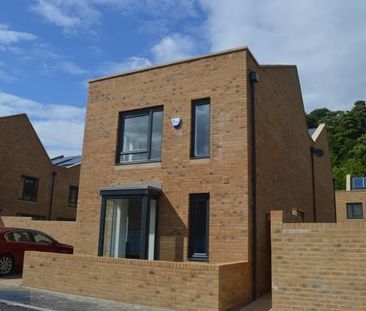 2 bedroom house to rent - Photo 1