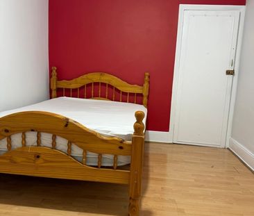 Room in a Shared House, Gartmore Road, IG3 - Photo 1