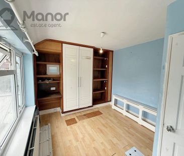2 bedroom end of terrace house to rent - Photo 6