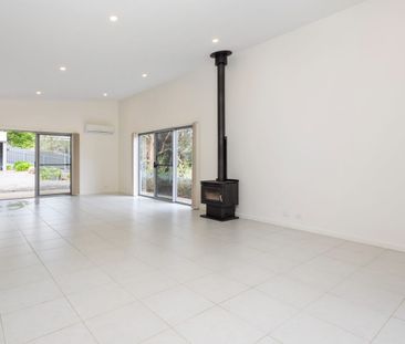 Modern Comfort Meets Hills Charm in Bridgewater - Photo 1