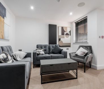 6 bedroom house to rent - Photo 2