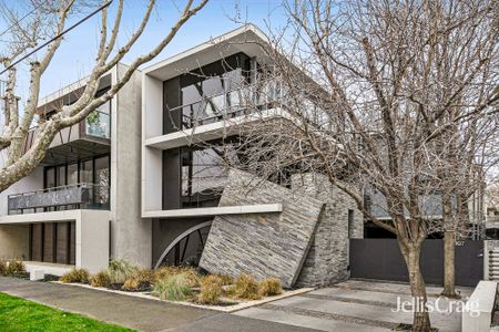 2/107 Addison Street, Elwood VIC 3184 - Apartment For Rent | Domain - Photo 3