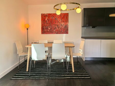 2 Bed Flat, White Horse Road, E1 - Photo 2