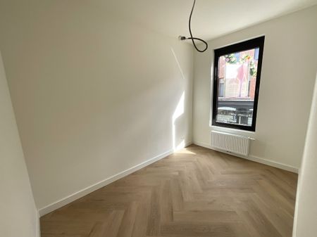 Volledig vernieuwd appartement in centrum Herentals. - Foto 2