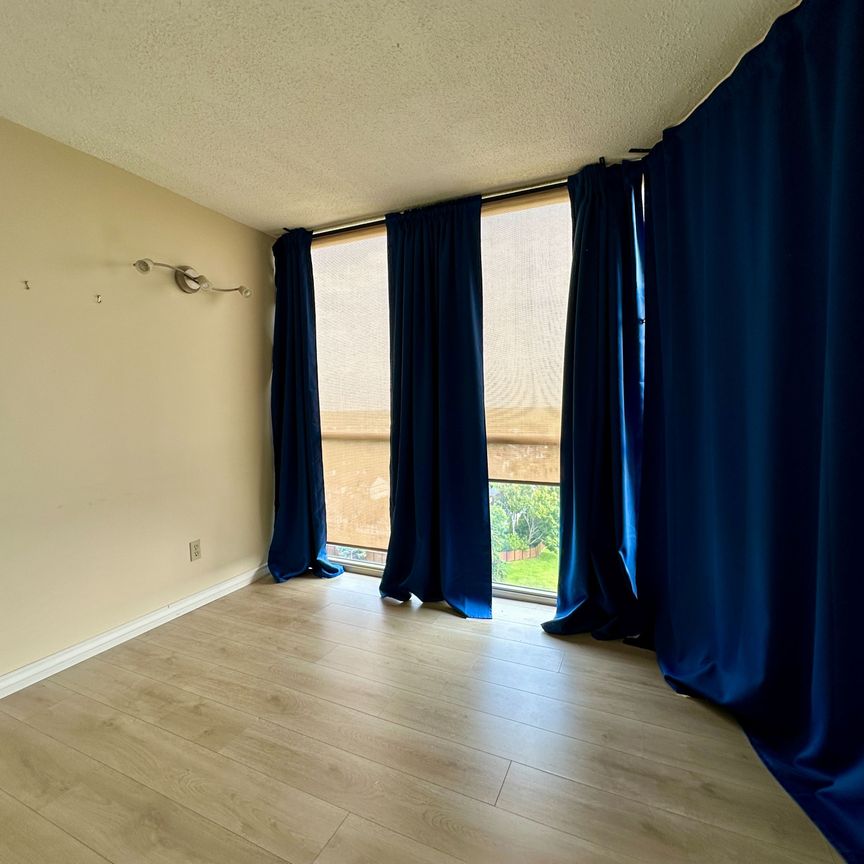 For Lease - 2760 Carousel Crescent Unit# 1508, Blossom Park - Airport and Area, Ontario - Photo 1