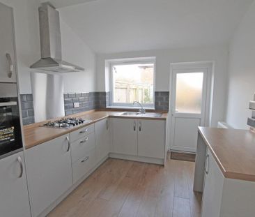 2 bedroom detached house to rent - Photo 6