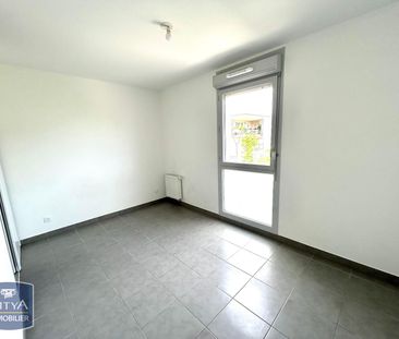 Location Appartement 2 pièces 40m² PORT DE BOUC 13110 - Photo 5