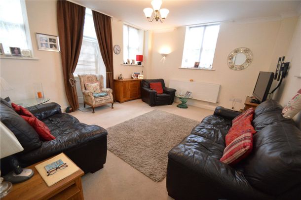 Cayton Road, Coulsdon, Surrey, CR5 - Photo 1