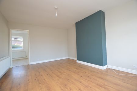 3 Bedroom Town House - Photo 4