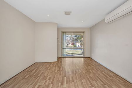 28 Bluestone Gardens, Jerrabomberra - Photo 4