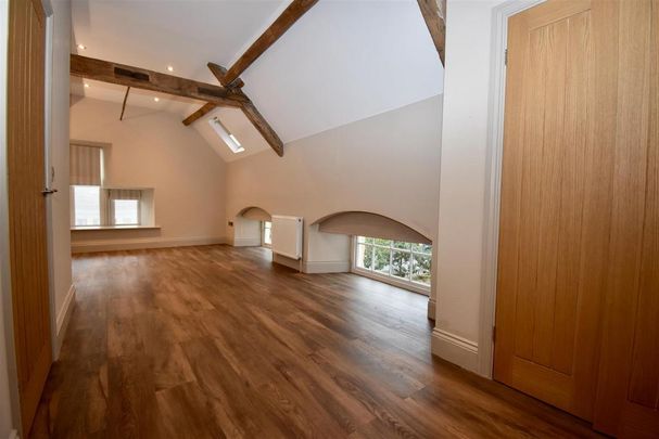 3 bedroom semi-detached house to rent - Photo 1