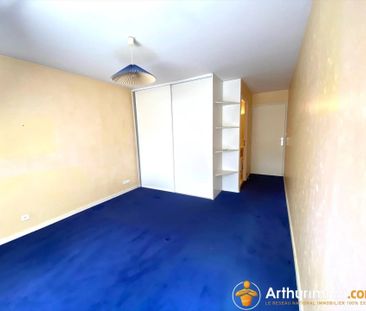 Location Appartement 4 pièces 120 m2 à Quimper - Photo 4