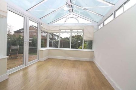 Collins Way, Eastwood, Leigh On Sea, Essex, SS9 - Photo 3