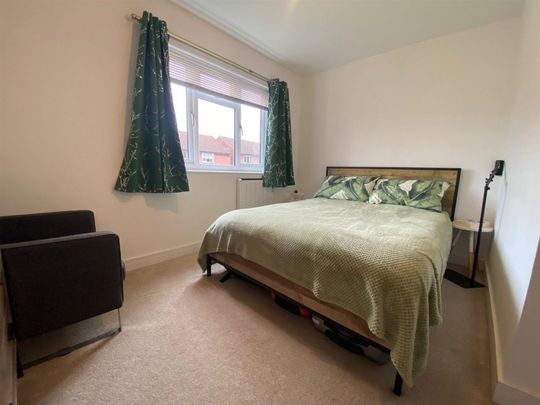 Gresley Court, Acomb - Photo 1