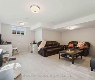 For Lease - 203 Finsbury Avenue, Stittsville - Munster - Richmond, ... - Photo 2
