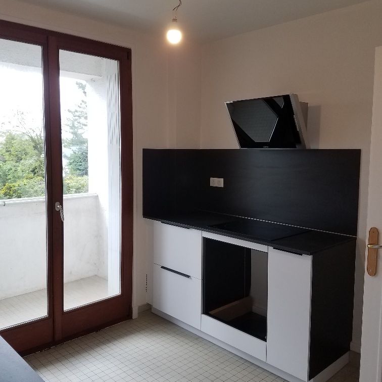 Location Appartement 3 pièces 63m² LA VARENNE ST HILAIRE 94210 - Photo 1