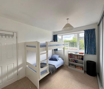 5 bedroom detached house to rent - Photo 5