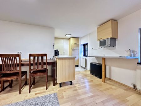 Voll ausgestattete Kurzzeitwohnung in Toplage von Steyr – ideal für Berufstätige oder Reisende - Photo 4