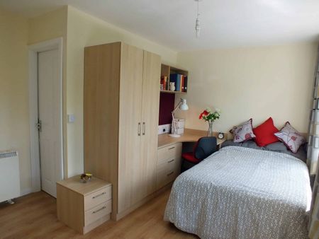 2 Bed Duplex- Classic - Photo 5