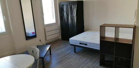 Location Appartement 1 pièce 19m² ALBI 81000 - Photo 2
