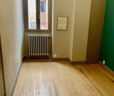 Location Appartement 4 pièces 70m² CAHORS 46000 - Photo 1