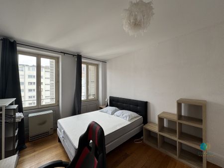 Chambre meublée en colocation dans T4 11,75 m² - Hyper Centre Strasbourg - Photo 2