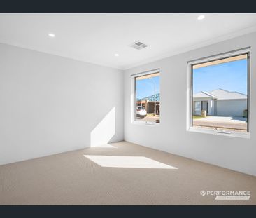 7 Mainmast Way, Port Kennedy, WA 6172 - Photo 5