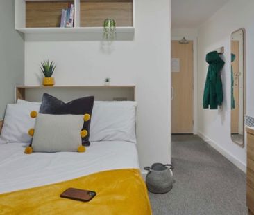 Room in a Shared Flat, West St, CV1 - Photo 1