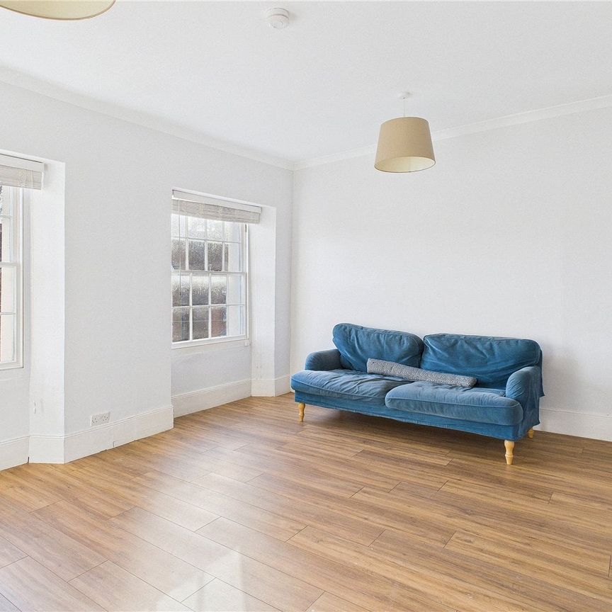 Old Tiverton Road, Exeter, Devon, EX4 - Photo 1