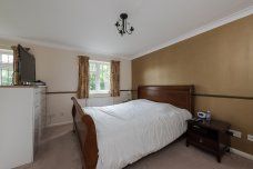 5 bedroom detached house to rent - Photo 3