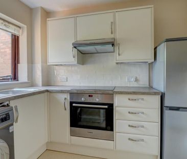 1 bedroom apartment to rent - Photo 2