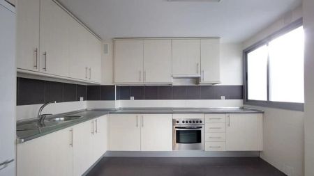 Piso de alquiler en Calle Isla de la Gomera, 4, Avda. Federico Garcia Lorca - Nueva Estación Autobuses - Foto 3