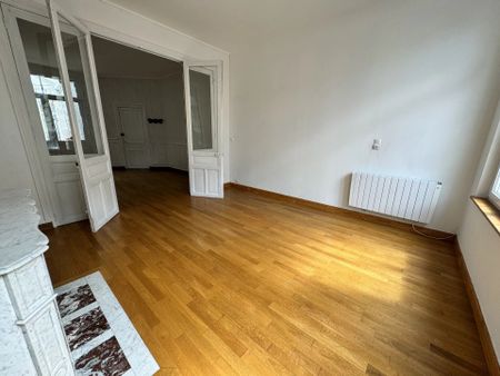 Location Appartement 3 pièces 90 m2 à Saint-Quentin - Photo 4