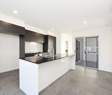 Modern Living in Harmony Estate – Sunshine Coast Lifestyle - Photo 4
