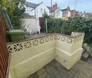 4 bedroom house to rent - Photo 3