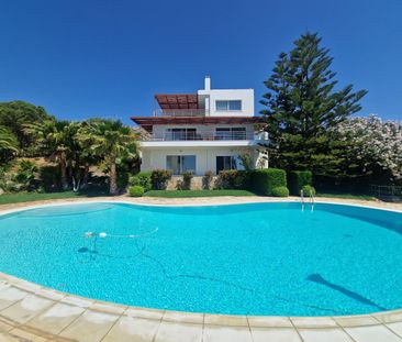 Βίλα για ενοικίαση - Λεγρενά, - Photo 6