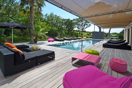 Villa contemporaine à la location - Saint-Tropez - Quartier des Salins - Photo 4